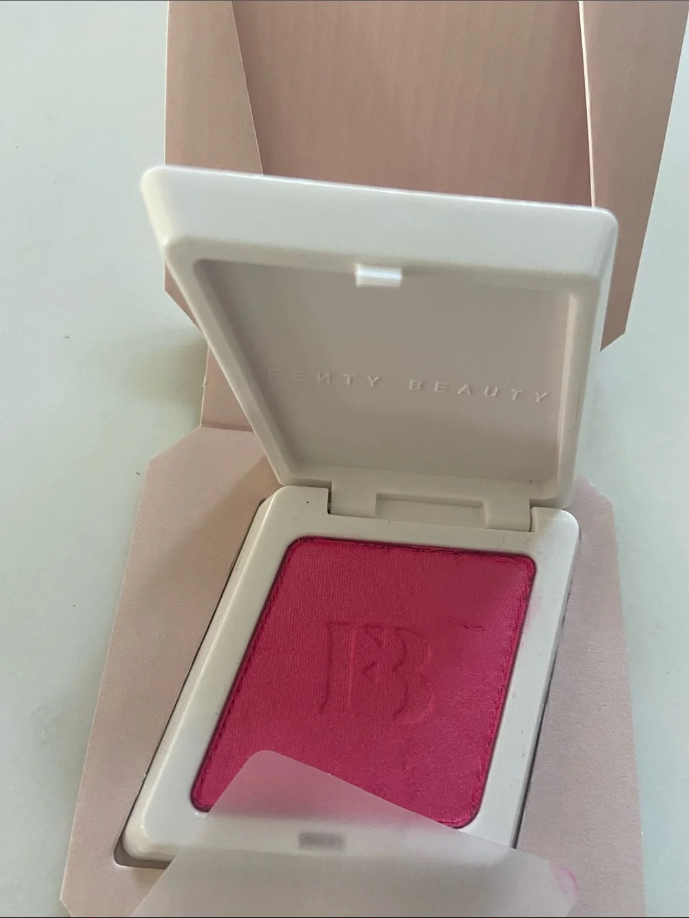 Fenty Beauty Fenty Cheeks Suede Powder Blush - Pale Pink Packaging